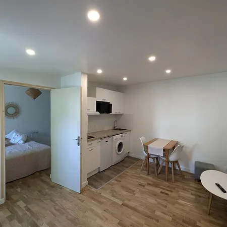 Petite Maison Independante *
